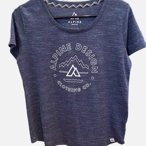 Alpine Design Size Medium Heather Blue Short Sleeve T-Shirt. NWOT!